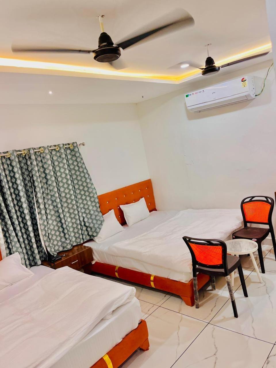 Hotel Shree Kedar Palace Ujjain Eksteriør billede